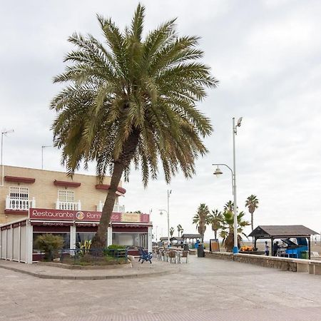 Sea & Wave Pedregalejo Beach Apartment Málaga Dış mekan fotoğraf